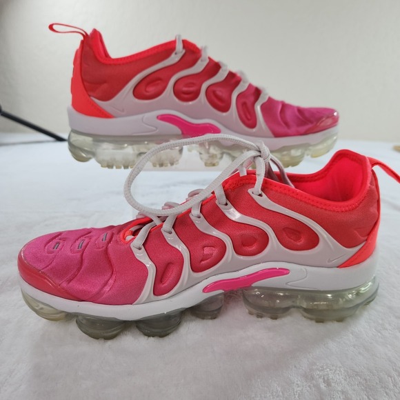 WMNS NIKE AIR VAPORMAX PLUS PLATINUM TINT PINK-FLASH CRIMSON SZ 6.5 [CZ7995-001] - Picture 8 of 8